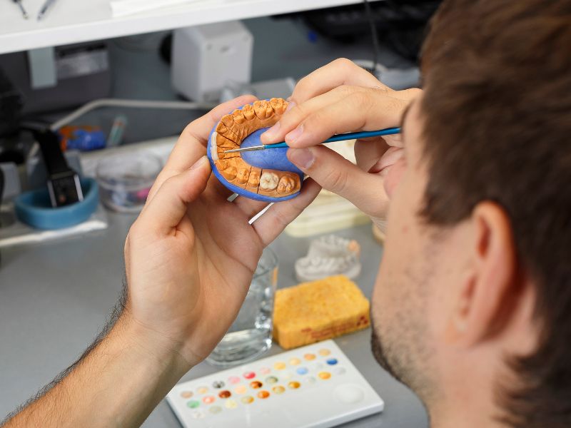 especialidades odontológicas como rehabilitación oral