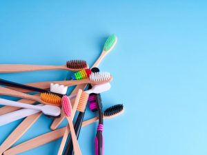 cepillos de dientes distintos